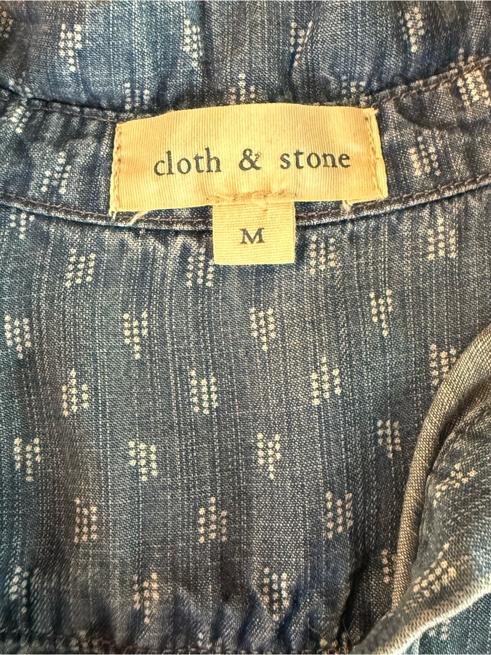 Cloth & Stone Denim Distressed Button Down with White Pattern Sz Medium EUC - Picture 4 of 9